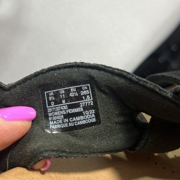 Clarks black wedge sandals sling back - Picture 8 of 8